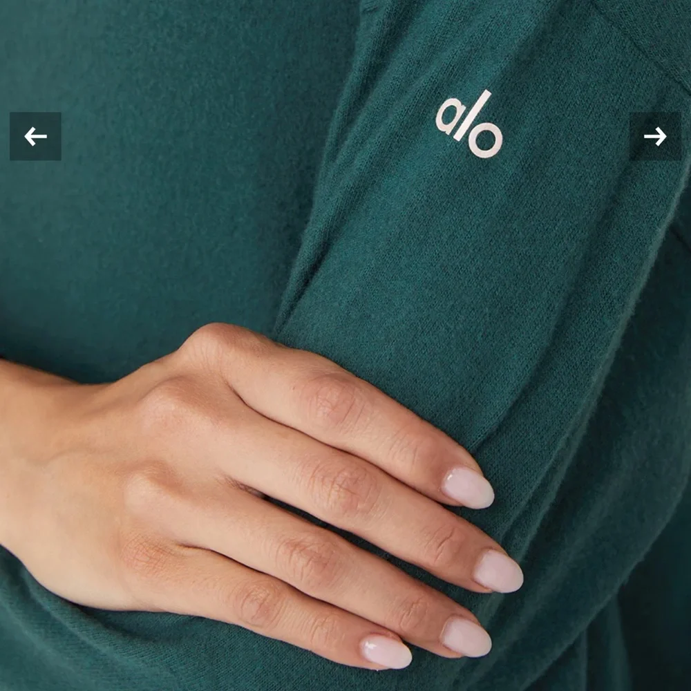 NWT Alo Yoga Soho Pullover Midnight Green Sz XS - Picture 4 of 14